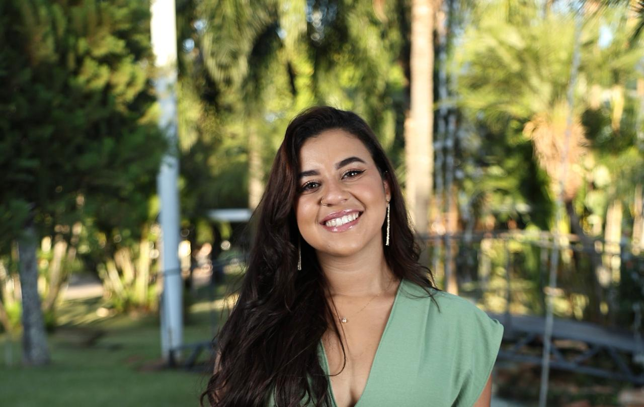 Ana Caroline Almeida